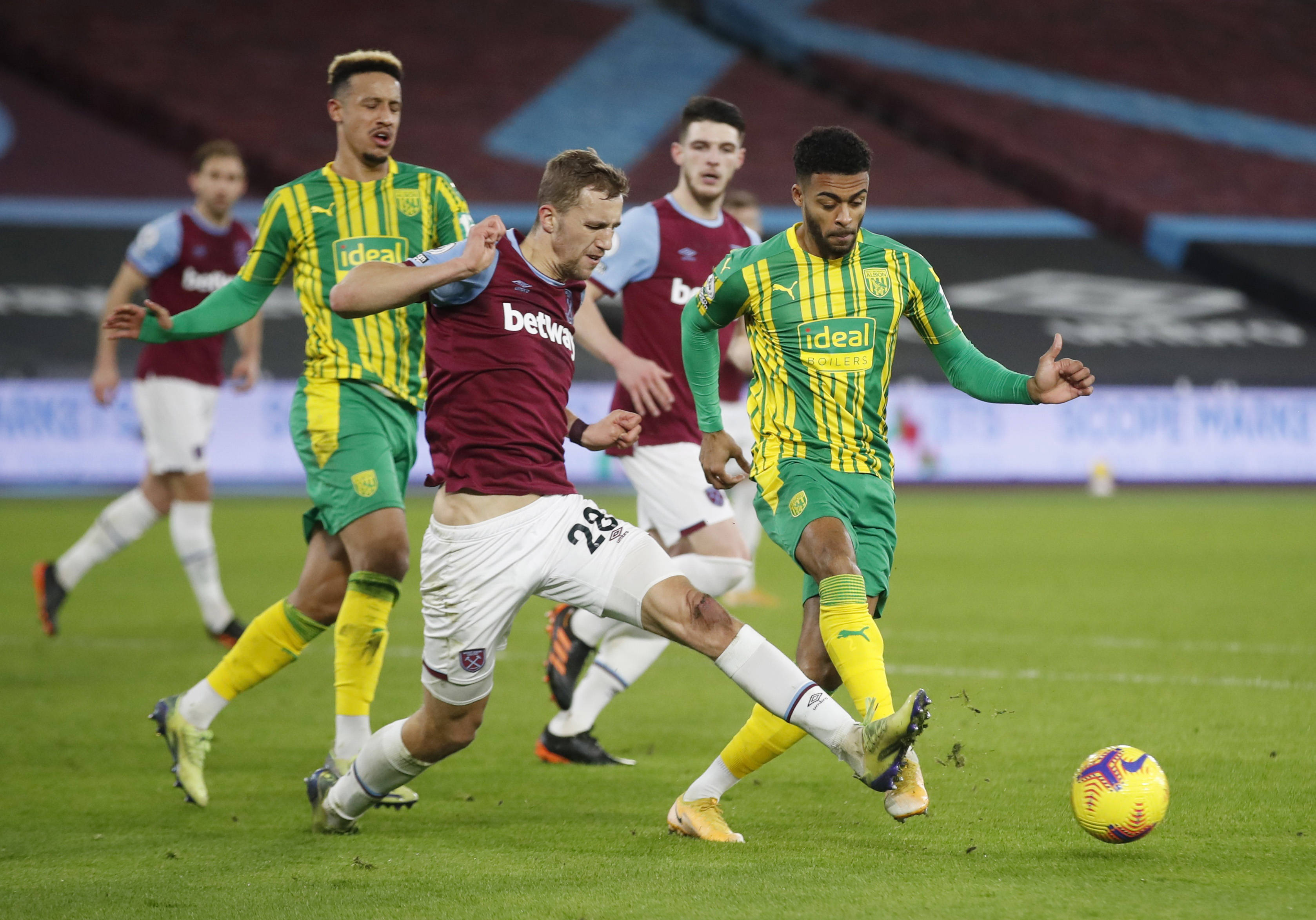 他的加盟为 他的加盟为